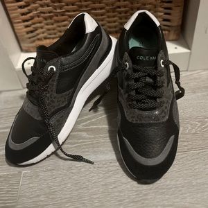 Cole Haan women's black/ white/ leaopard design trainer